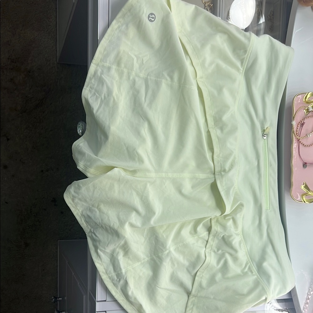Lululemon Speed Ups